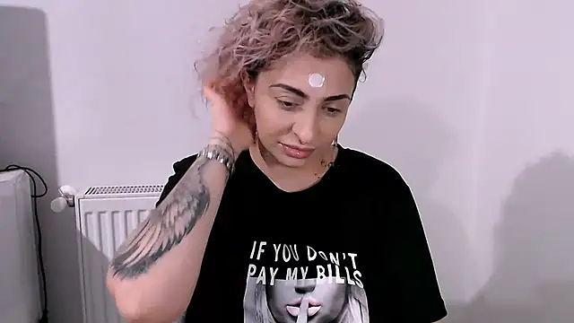 AAARUNY online show from April 2026 08:07:02 PM