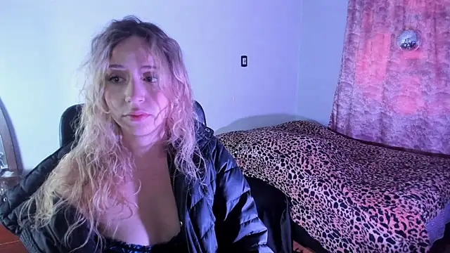 Pamela Squirtt online show from November 2025 12:59:01 PM