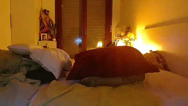 refem9 online show from November 2025 06:24:02 PM