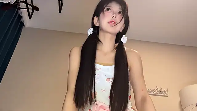 kiraa-0051 online show from February 2026 01:42:02 PM