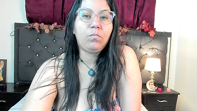 Snapshot of sofia_sorceress5 chatting on December 2025 02:05:01 AM sofia sorceress5 online show from December 2025 02:05:01 AM
