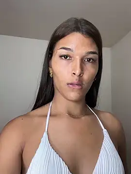 love megann online show from November 2025 11:32:01 PM