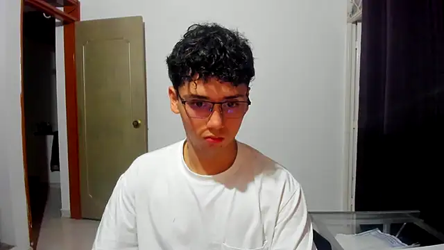 jacobs shelby online show from November 2025 12:00:01 AM