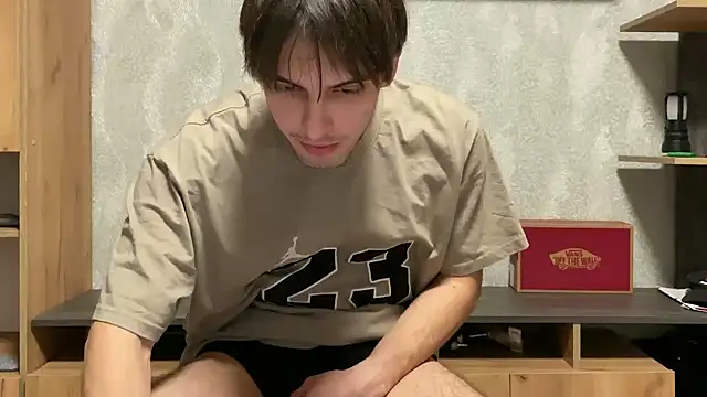 Snapshot of elliot_scott chatting on December 2025 09:53:01 PM elliot scott online show from December 2025 09:53:01 PM