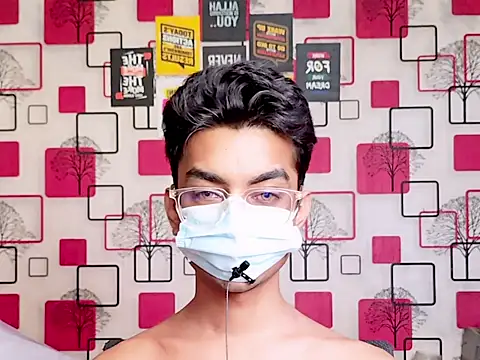 Snapshot of ChiseledCharm chatting on September 2025 02:50:02 PM ChiseledCharm online show from September 2025 02:50:02 PM