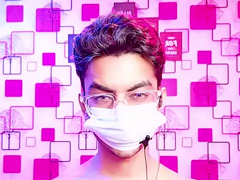 Snapshot of ChiseledCharm chatting on September 2025 09:14:02 PM ChiseledCharm online show from September 2025 09:14:02 PM