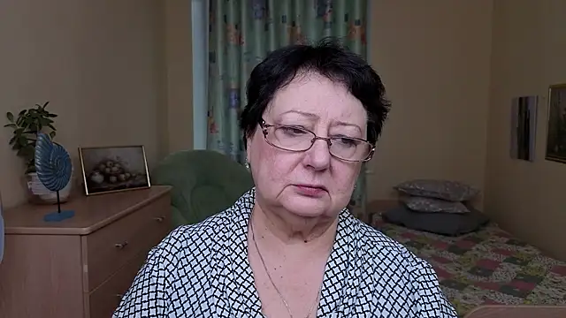 Snapshot of Margo_Moll chatting on December 2025 07:39:01 AM Margo Moll online show from December 2025 07:39:01 AM