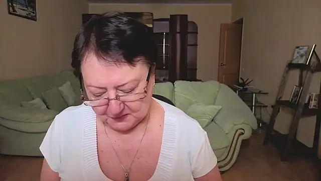 Snapshot of Margo_Moll chatting on February 2026 01:32:02 PM Margo Moll online show from February 2026 01:32:02 PM