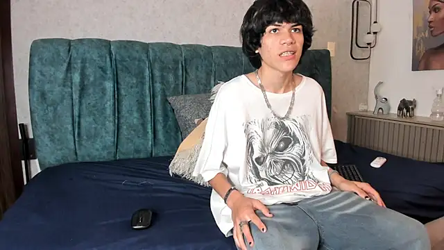 Diamond twink online show from June 2026 03:22:02 PM