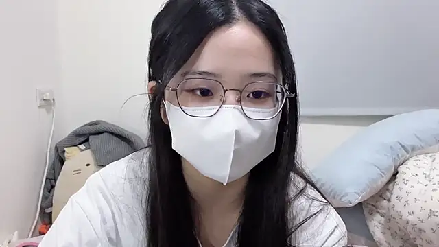 LHeart online show from October 2025 02:21:02 PM