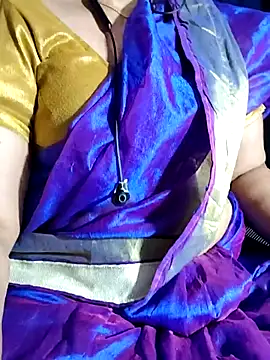 Snapshot of sesiteluguammayi chatting on July 2026 12:45:02 AM sesiteluguammayi online show from July 2026 12:45:02 AM