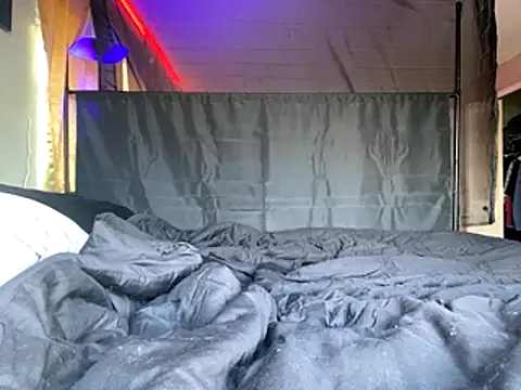 lilthicky352 online show from November 2025 08:42:02 PM