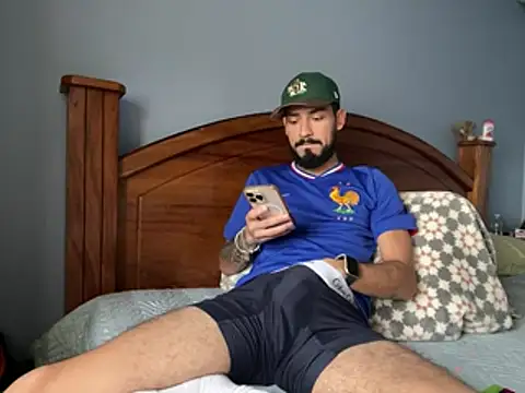 Jonny0399  online show from June 2026 09:57:02 PM
