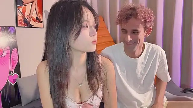 Snapshot of 19cmfuck18girl chatting on December 2025 02:24:02 PM 19cmfuck18girl online show from December 2025 02:24:02 PM