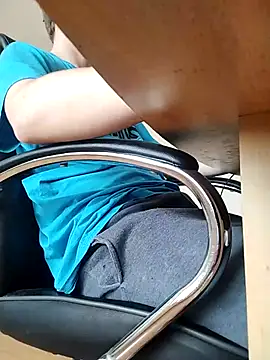 Milo 100 online show from April 2026 02:10:02 PM