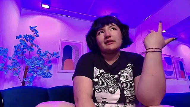 Ritsuka berry online show from November 2025 07:41:02 AM