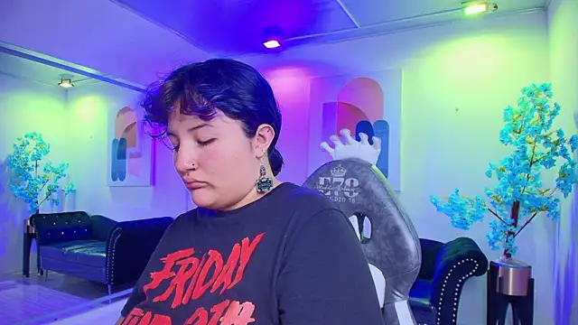 Ritsuka berry online show from March 2026 07:19:01 PM