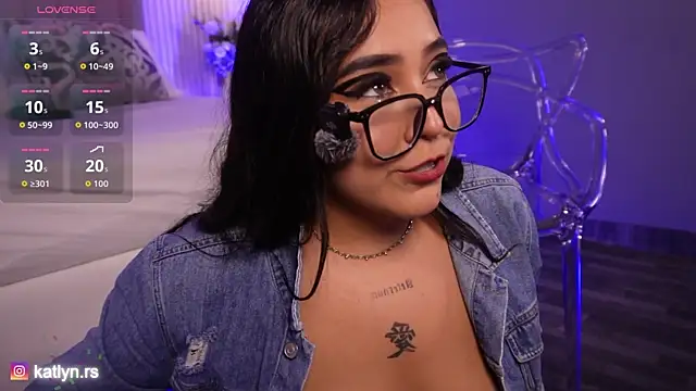 Snapshot of KatlynRous chatting on June 2026 07:08:02 PM KatlynRous online show from June 2026 07:08:02 PM