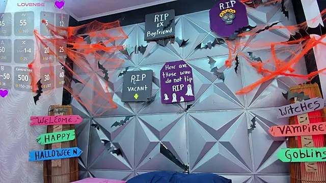 Snapshot of GreciaFox1 chatting on October 2025 10:49:01 AM GreciaFox1 online show from October 2025 10:49:01 AM