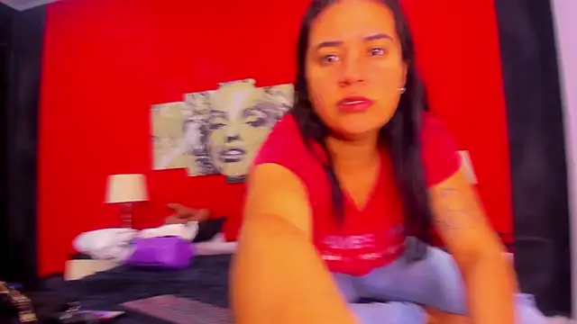 Snapshot of GreciaFox1 chatting on November 2025 11:24:01 AM GreciaFox1 online show from November 2025 11:24:01 AM