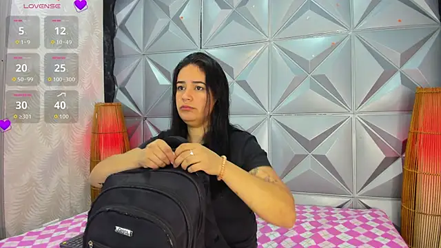 GreciaFox1 online show from December 2025 11:17:01 AM