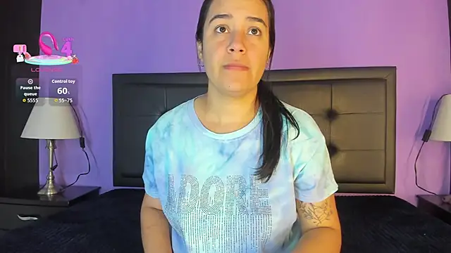 GreciaFox1 online show from April 2026 12:11:02 PM