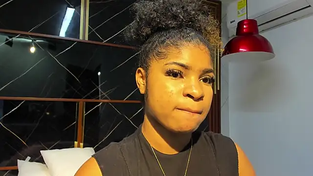 Snapshot of HannyThompson chatting on October 2025 12:15:01 PM HannyThompson online show from October 2025 12:15:01 PM