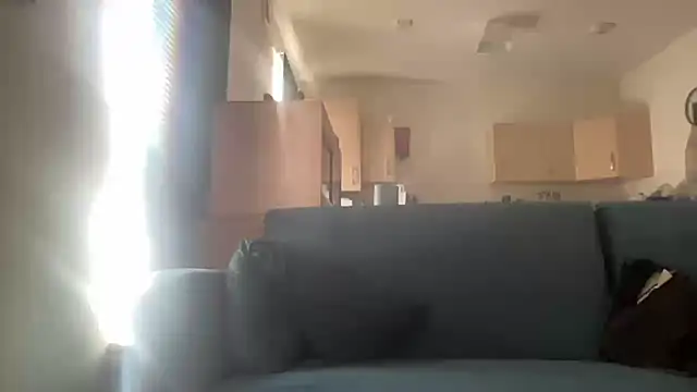 avamaxwell online show from July 2026 03:15:01 PM