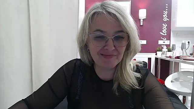 EleanoraDream online show from March 2026 12:41:02 AM