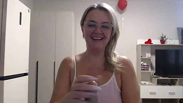 EleanoraDream online show from March 2026 08:19:01 AM