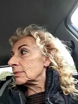 clarabell4 online show from April 2026 04:48:01 PM