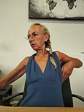clarabell4 online show from July 2026 07:57:01 AM