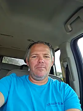 Snapshot of cubanitofeliz40 chatting on November 2025 01:55:02 PM cubanitofeliz40 online show from November 2025 01:55:02 PM