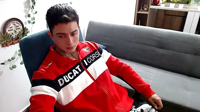 santii ss online show from April 2026 02:53:02 AM