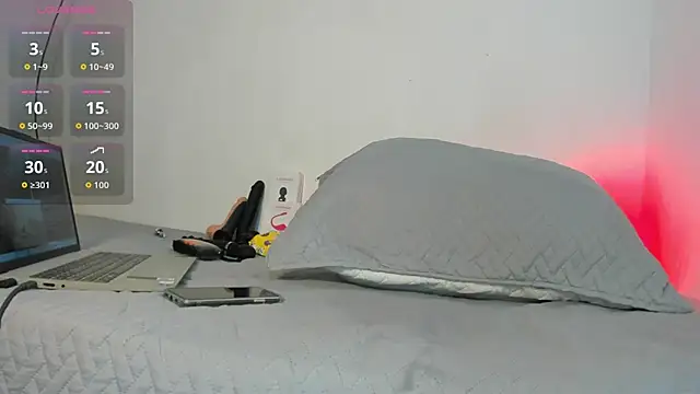 hot boy 04 online show from December 2025 02:34:01 PM