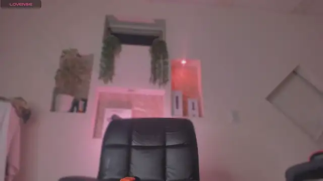 Snapshot of Chloe_cooperr chatting on September 2025 02:36:02 AM Chloe cooperr online show from September 2025 02:36:02 AM