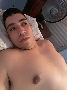Paulo199117 online show from July 2026 05:01:01 PM