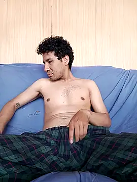 Snapshot of LecheDeSoya666 chatting on November 2025 05:17:01 PM LecheDeSoya666 online show from November 2025 05:17:01 PM