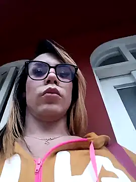Snapshot of Daliana_Gounbolt chatting on April 2026 11:19:02 AM Daliana Gounbolt online show from April 2026 11:19:02 AM
