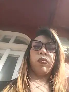 Snapshot of Daliana_Gounbolt chatting on May 2026 12:43:02 PM Daliana Gounbolt online show from May 2026 12:43:02 PM