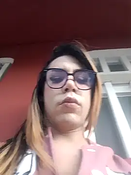 Snapshot of Daliana_Gounbolt chatting on May 2026 11:26:01 AM Daliana Gounbolt online show from May 2026 11:26:01 AM