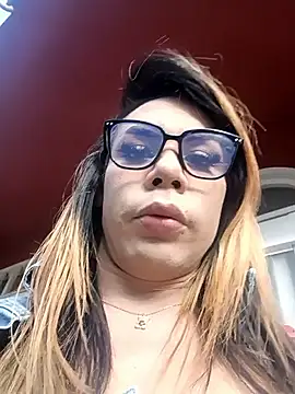 Snapshot of Daliana_Gounbolt chatting on May 2026 12:11:01 PM Daliana Gounbolt online show from May 2026 12:11:01 PM