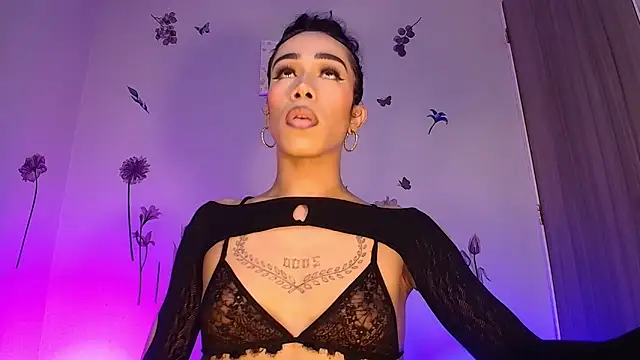 Snapshot of Barbydominant_fetish chatting on October 2025 08:20:01 AM Barbydominant fetish online show from October 2025 08:20:01 AM