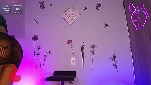 Barbydominant fetish online show from December 2025 11:01:02 PM