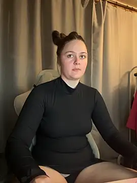 Snapshot of Cuty_Kitty chatting on September 2025 09:38:01 PM Cuty Kitty online show from September 2025 09:38:01 PM