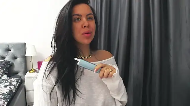 Casiana  online show from February 2026 07:23:01 AM