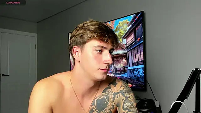 DaniHort online show from September 2025 10:28:01 AM