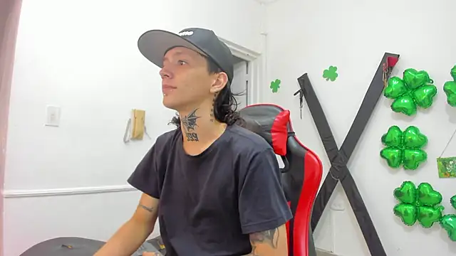 StraightBoy Nick online show from March 2026 05:02:01 AM