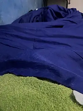 Snapshot of Piter14cm chatting on October 2025 02:23:02 AM Piter14cm online show from October 2025 02:23:02 AM