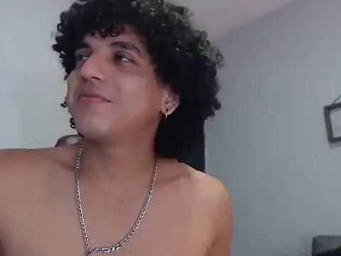 Snapshot of Xfire_boy69 chatting on October 2025 02:29:02 PM Xfire boy69 online show from October 2025 02:29:02 PM